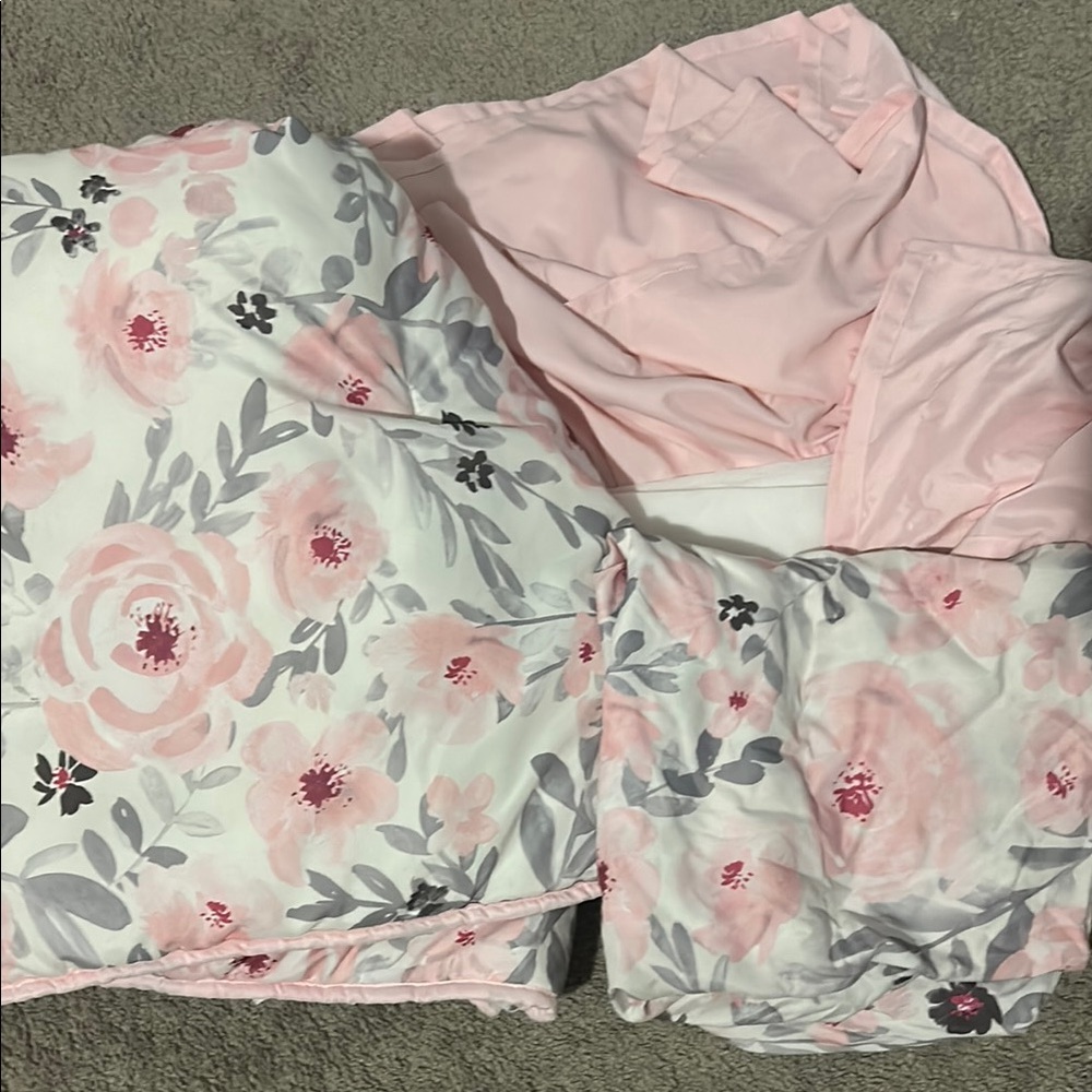 Floral Pink and Gray Crib Bedding Set